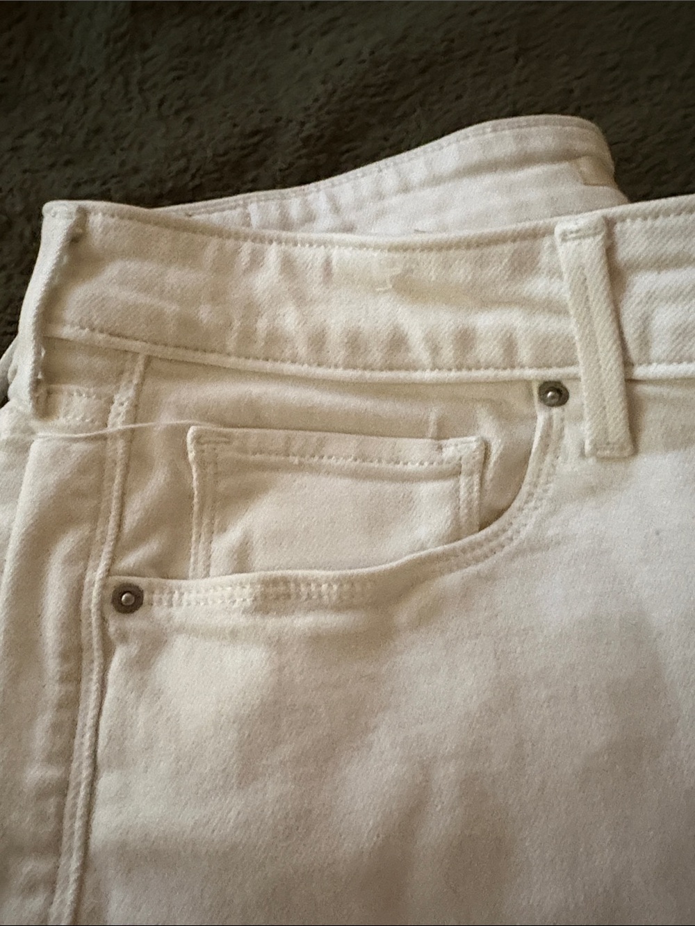 Women's White Mid Rise Skinny Levi’s 31x32 - Picture 6 of 8